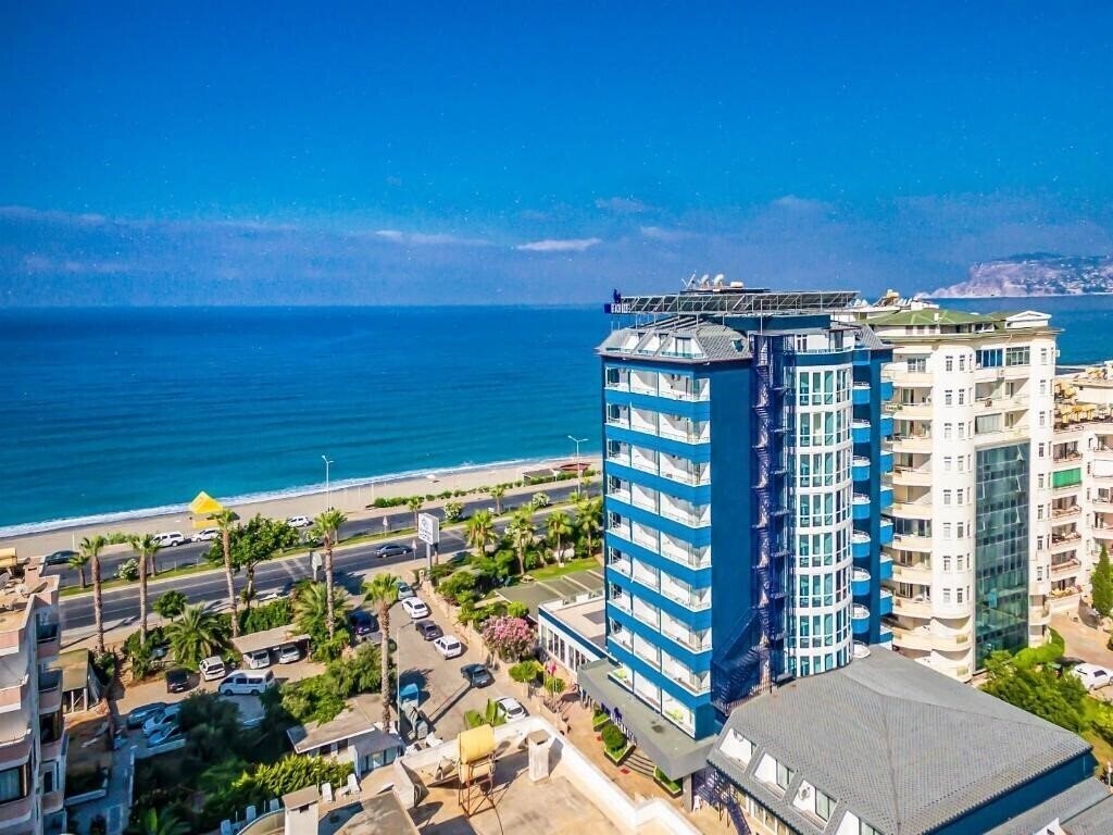 Готель Arsi Blue Beach Hotel 4*