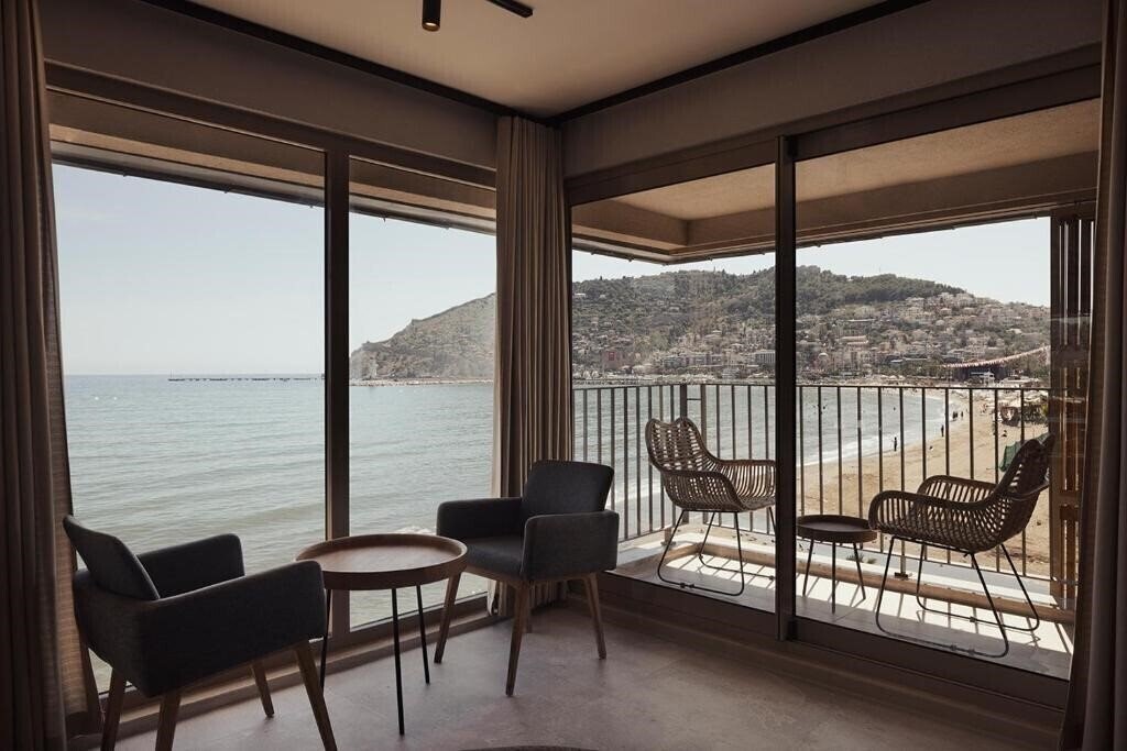 Фотографія En Vie Beach Boutique Hotel (ex. Best Beach Hotel) 3*