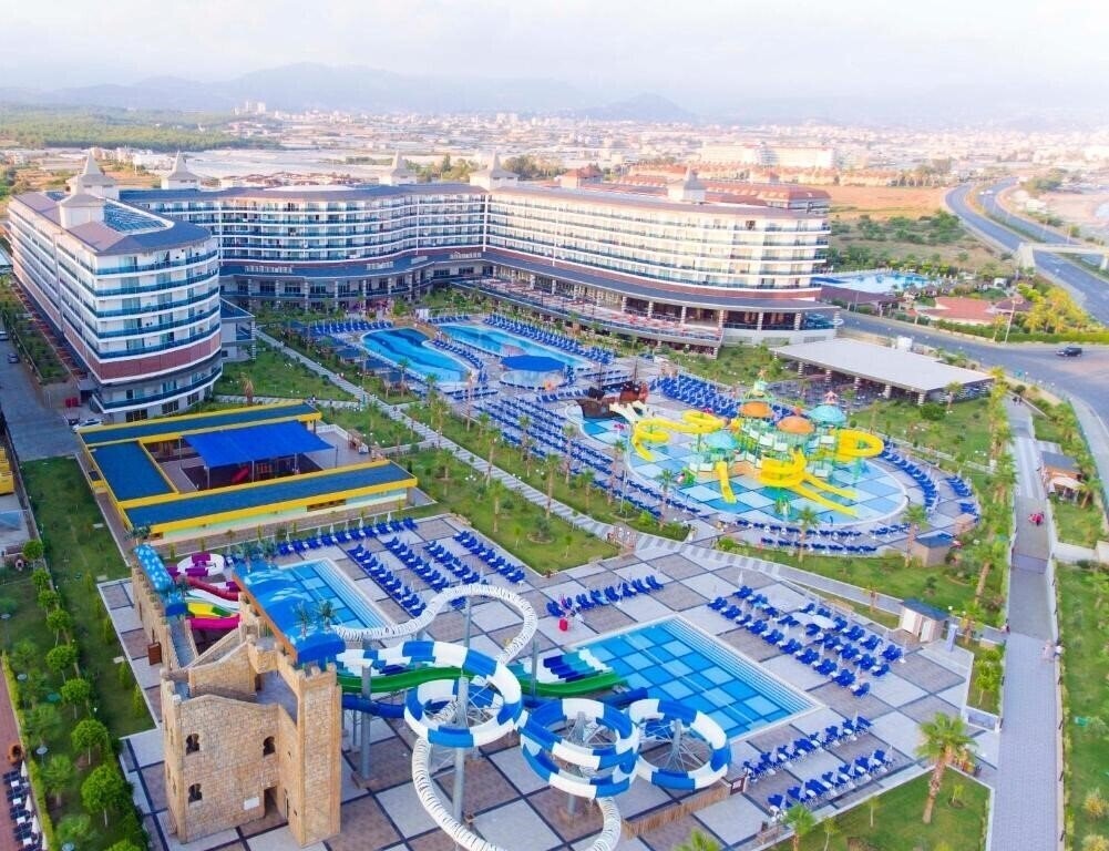 Готель Eftalia Ocean 5*