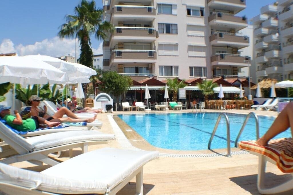 Фото Bora Bora Boutique Hotel 3*