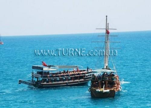 Готель White Inn Hotel 3*