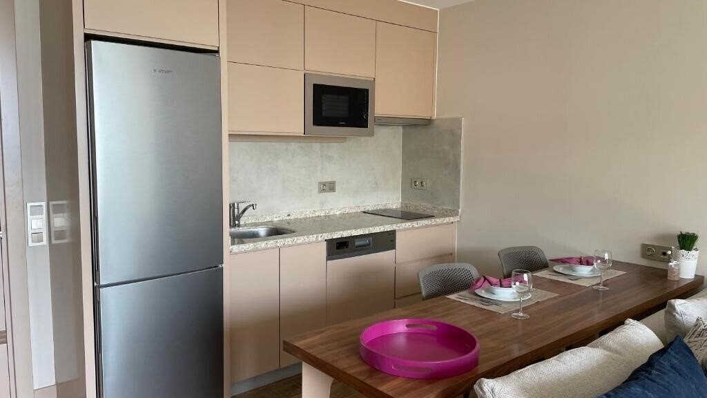 Фотографія Green Garden City Luxury Apartments 3*