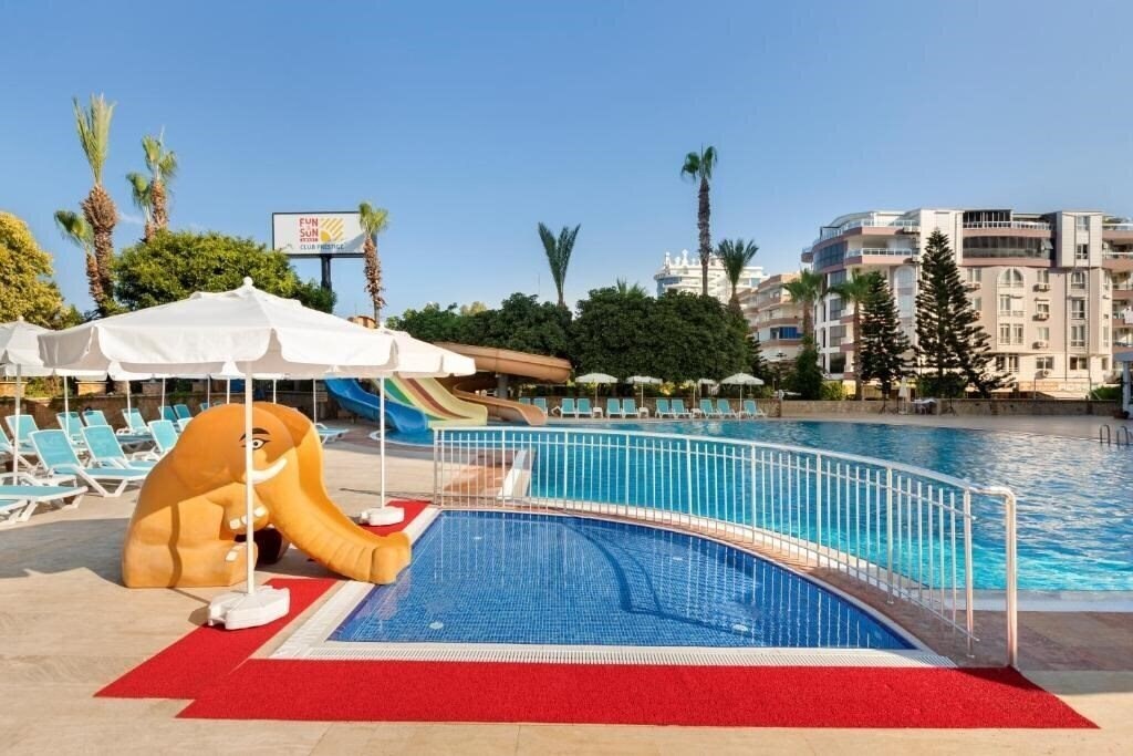 Фотографія Prestige Alanya (ex. Euphoria Comfort Beach Alanya, Loxia Comfort Beach Alanya) 5*