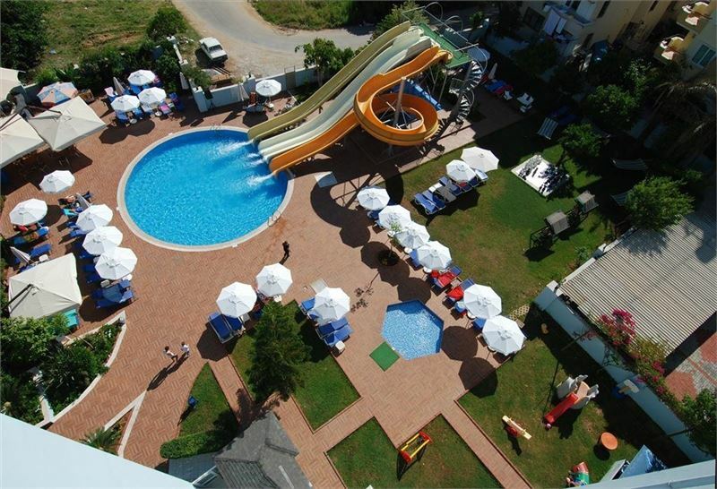Изображение Grand Zaman Garden & Anex Hotel 4*