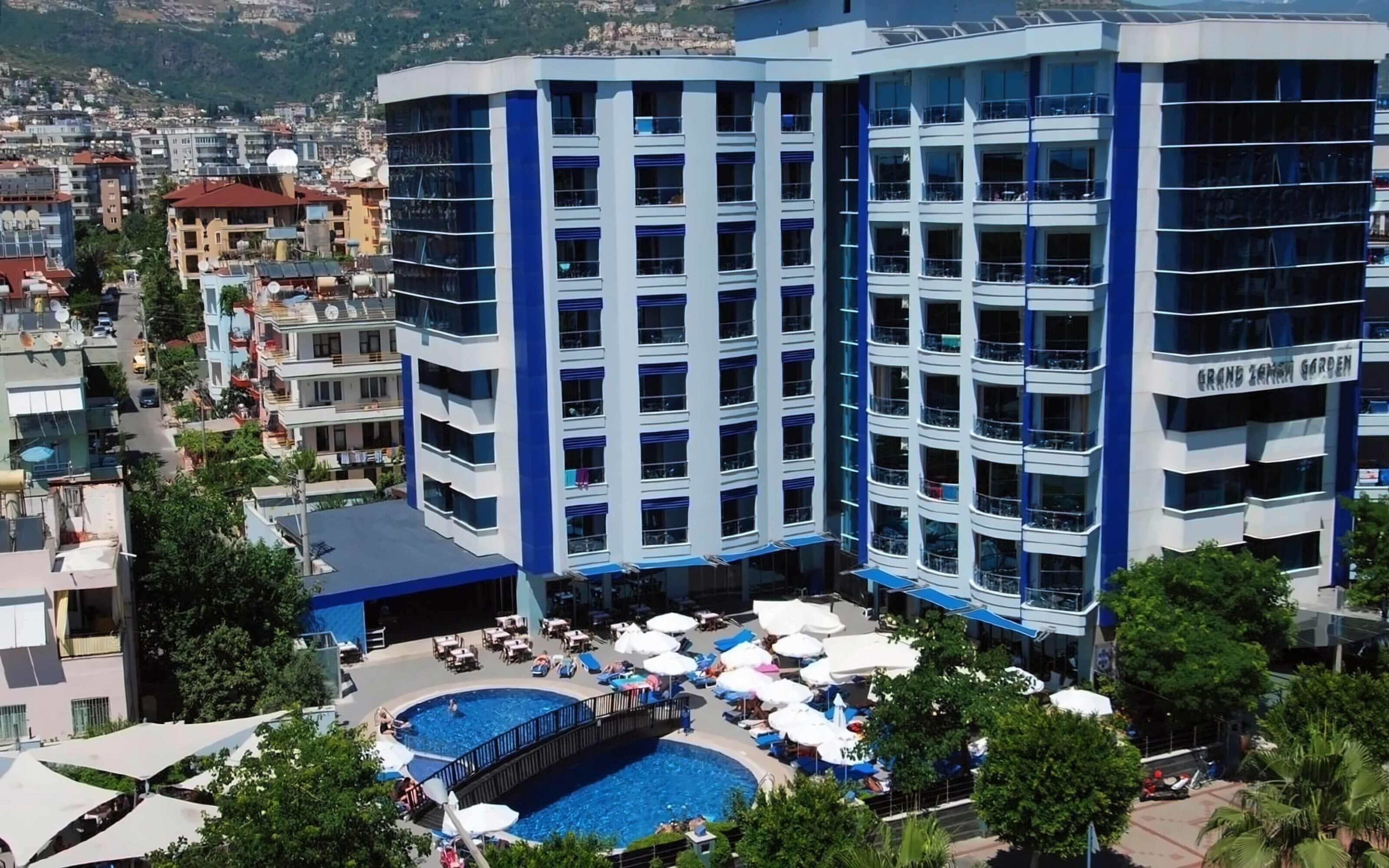 Готель Grand Zaman Garden & Anex Hotel 4*