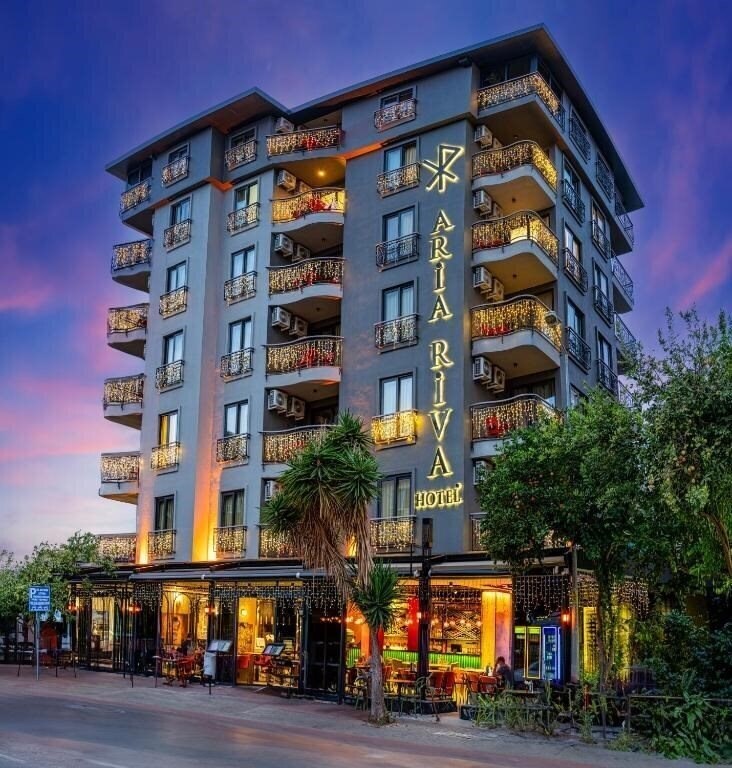 Отель Aria Riva Apart Hotel 3*