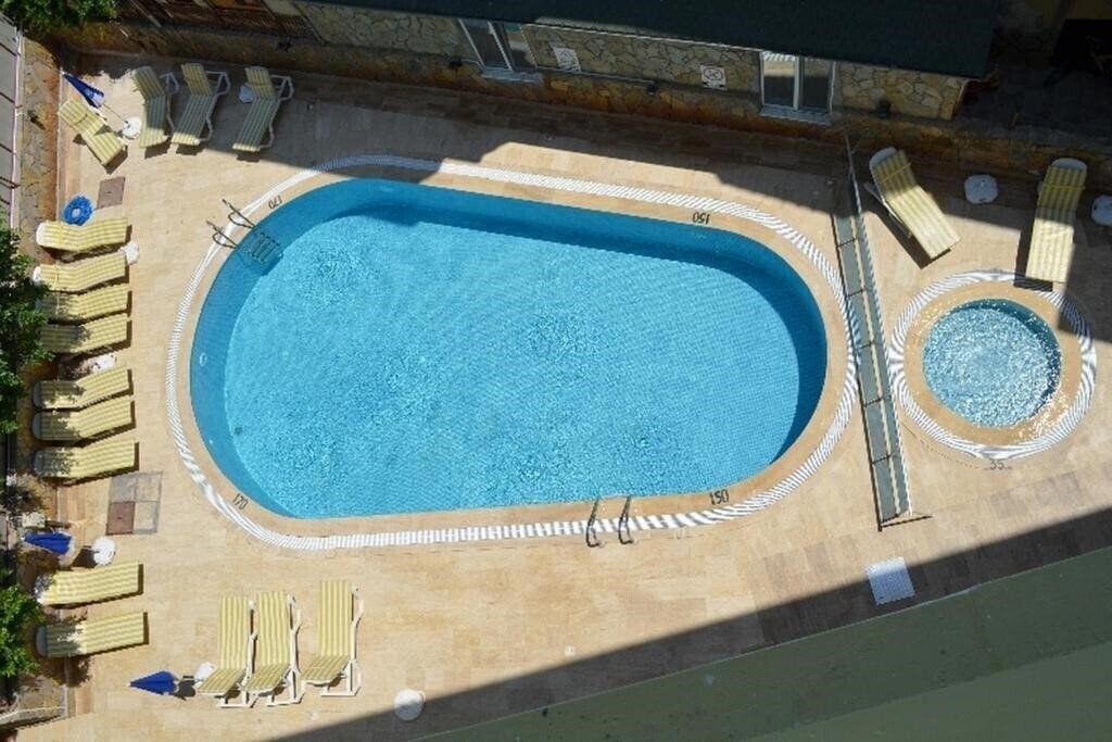 Фото Mitos App & Hotel 3*