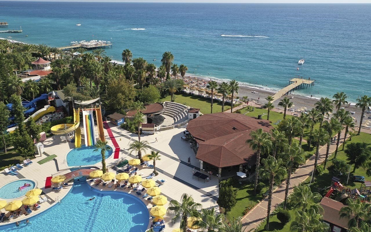 Perre Delta Hotel Resort & SPA (ex. La Mer Delta Alara) — тури в готель ...