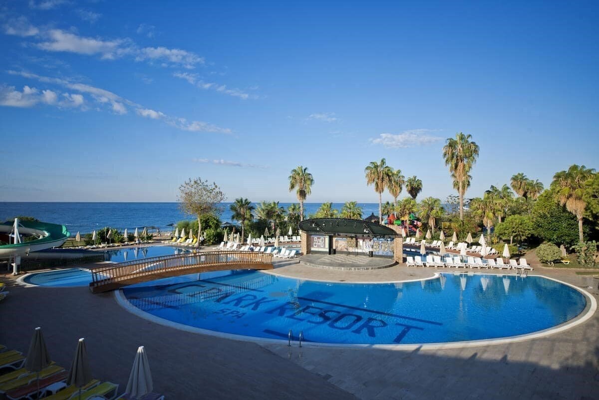 Фото MC Beach Resort 5*