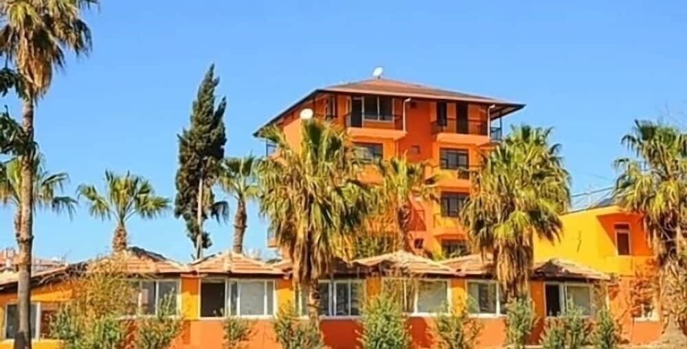 Готель Albatros Beach Club (ex. Club Star Beach, Club Enjoy Beach) 3*