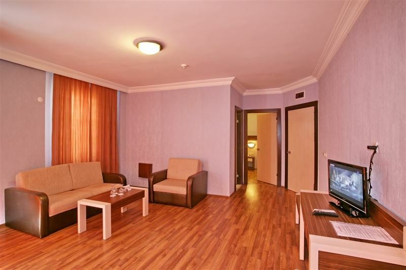 Зображення Hawaii Suite Beach Hotel (ex. Hawai Beach Suite, Sultan Keykubat Suit) 3*