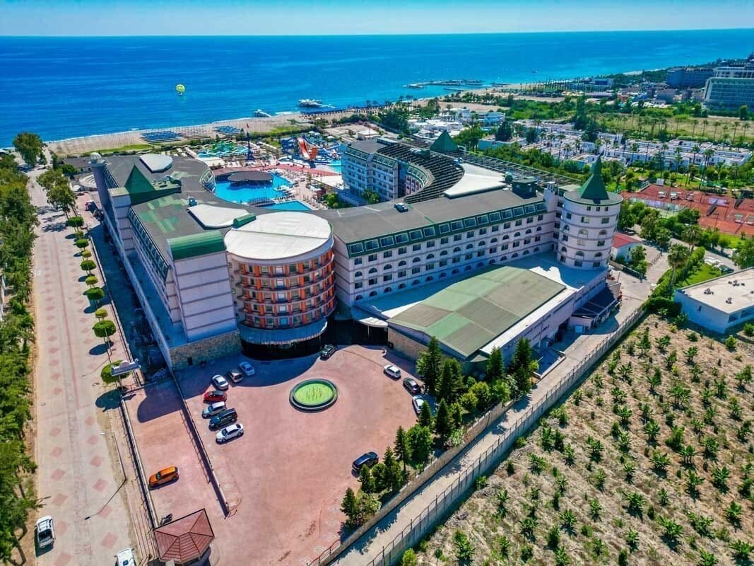 Отель Grand Cortez Resort Hotel & SPA (ex. Bayar Family Resort Hotel & Spa) 5*
