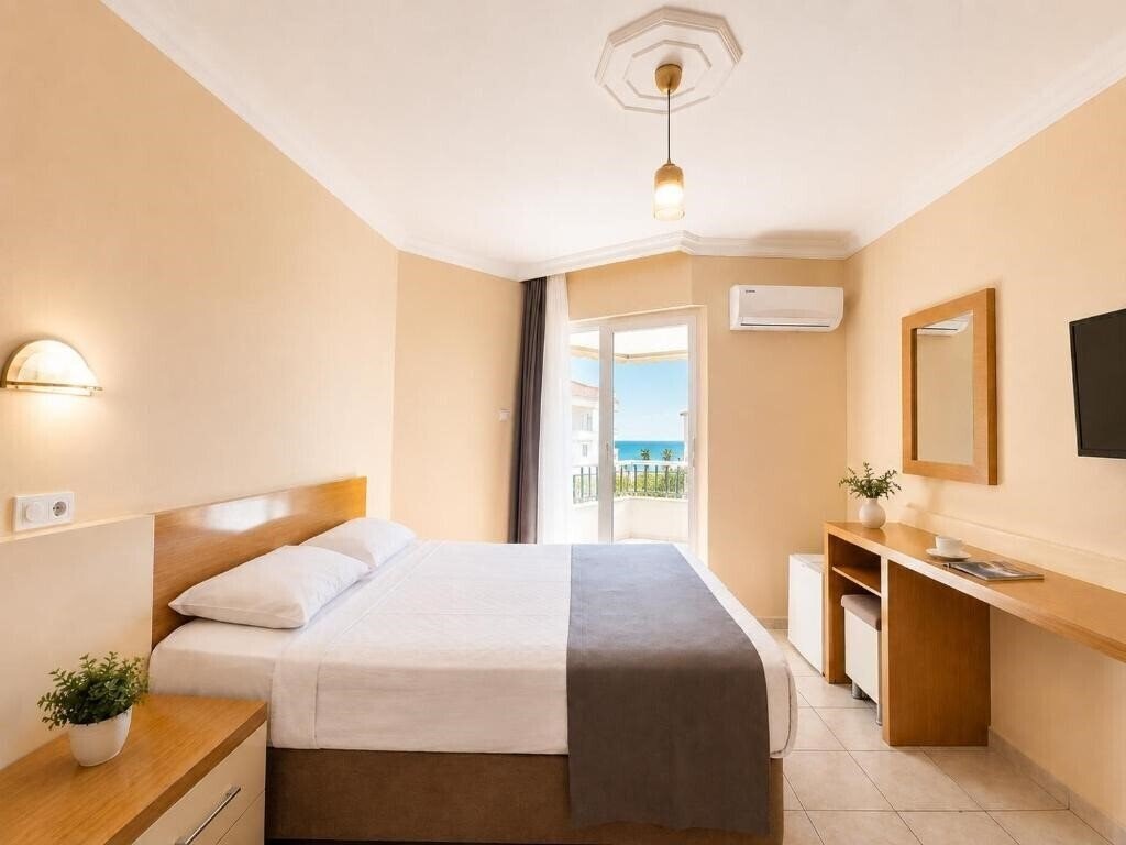 Фото Yaman Life Hotel 3*