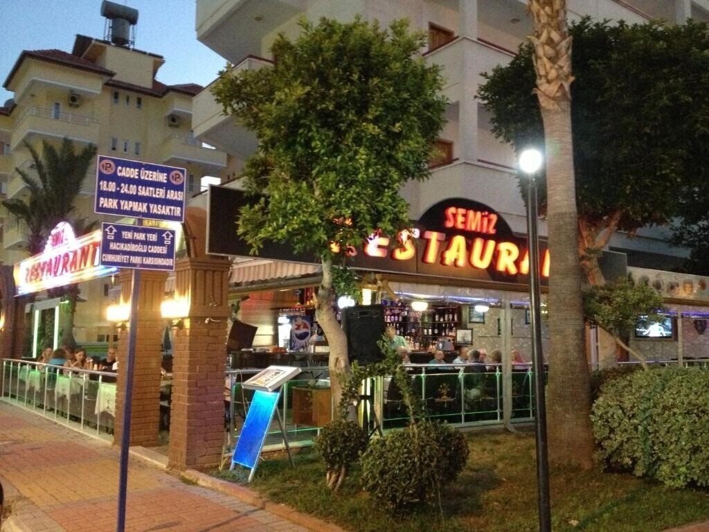 Изображение Semiz Apart Hotel (ex. Semiz Hotel) 3*