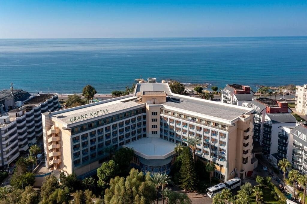 Готель Grand Kaptan Hotel 5*