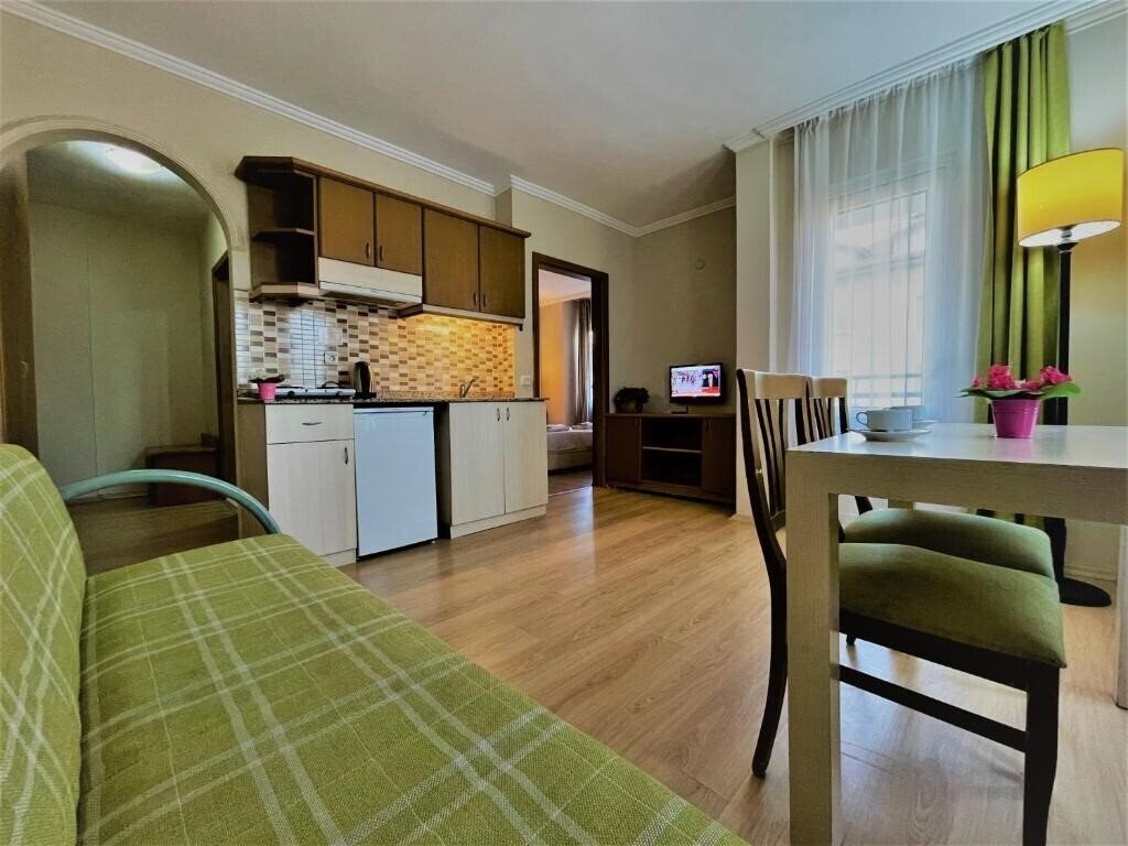 Отель Select Apart Hotel 3*