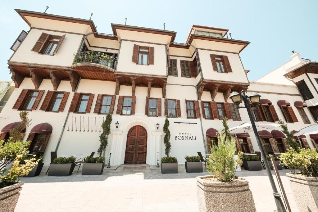 Отель Bosnali Hotel 3*