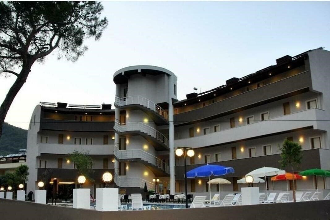 Фотографія Buhana Hotel 3*