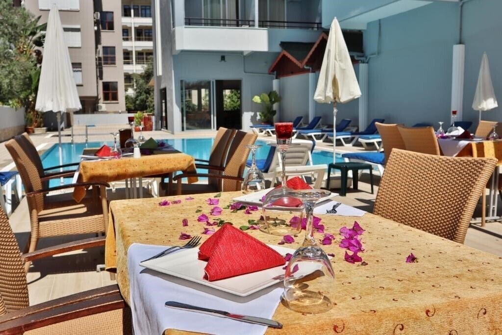 Фотографія Kleopatra Smile Hotel 3*