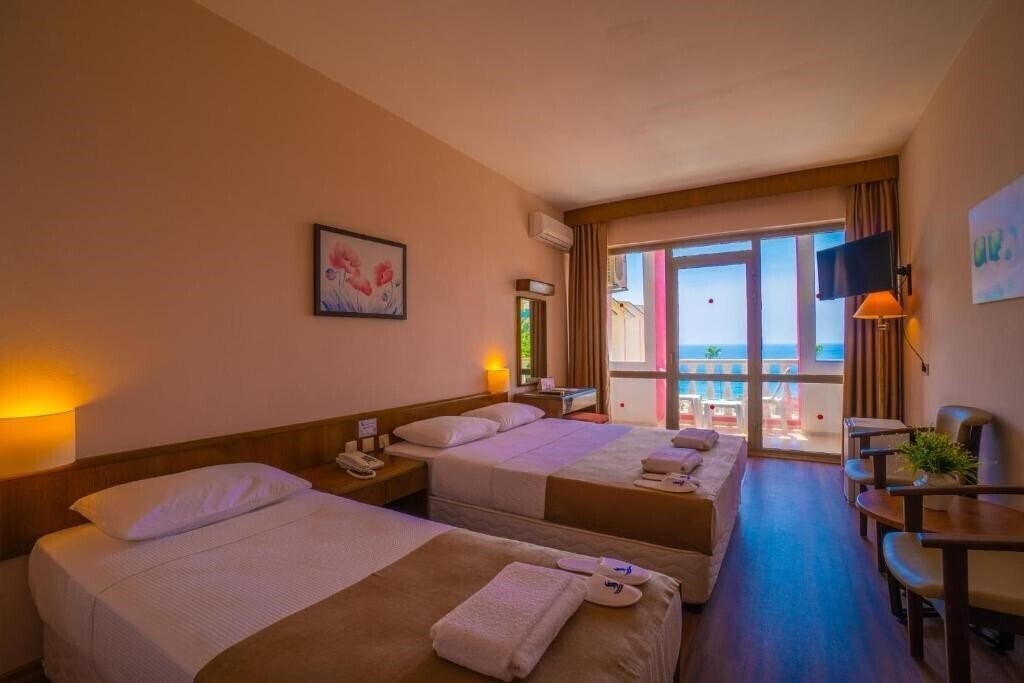 Фотография Bieno Club SVS Hotel 4*