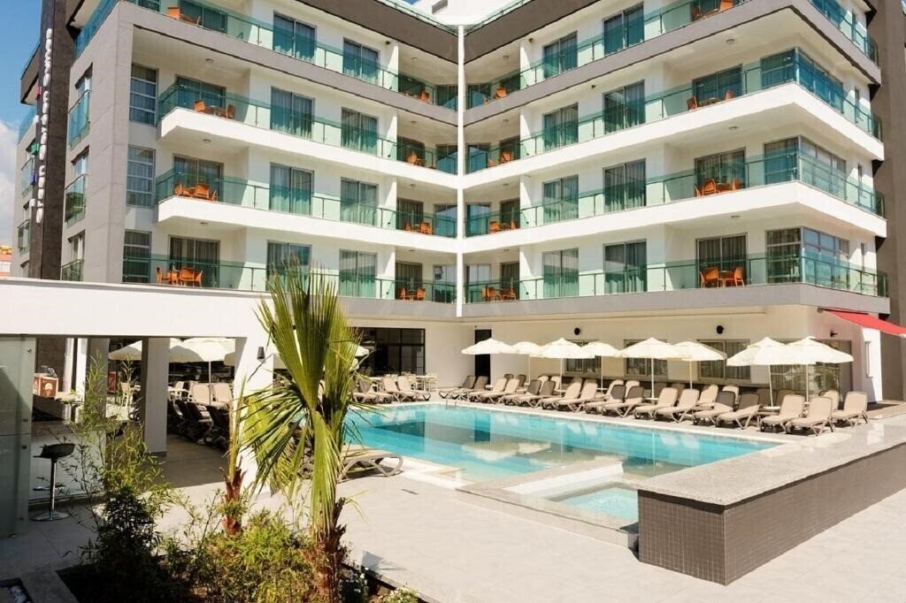 Зображення Green Garden Residence Suites 5*