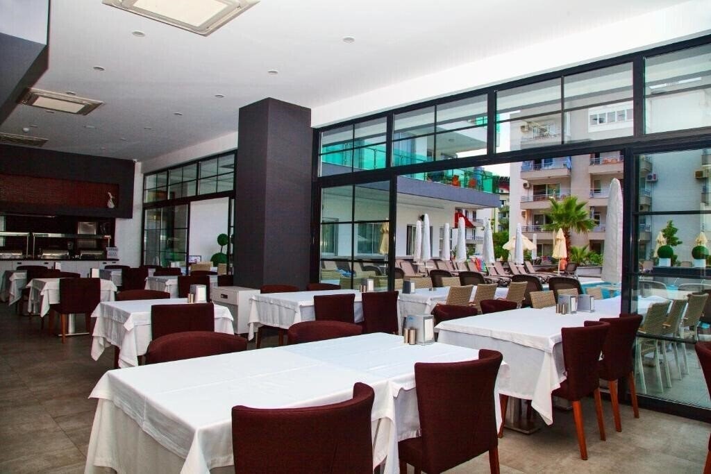 Картинка Green Garden Residence Suites 5*