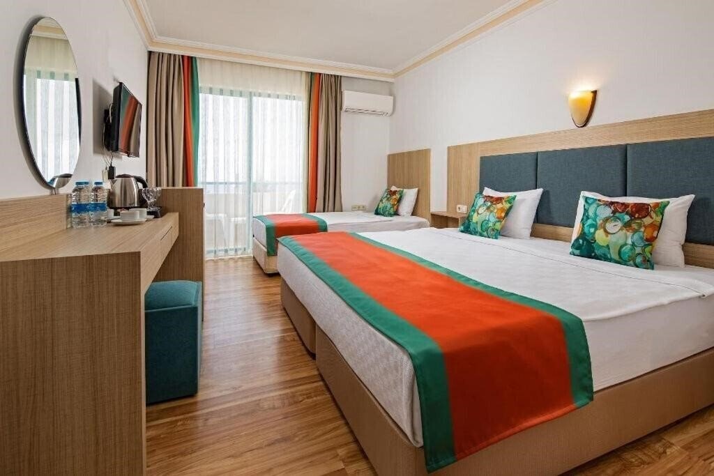 Картинка Club Hotel Mirabelle 4*