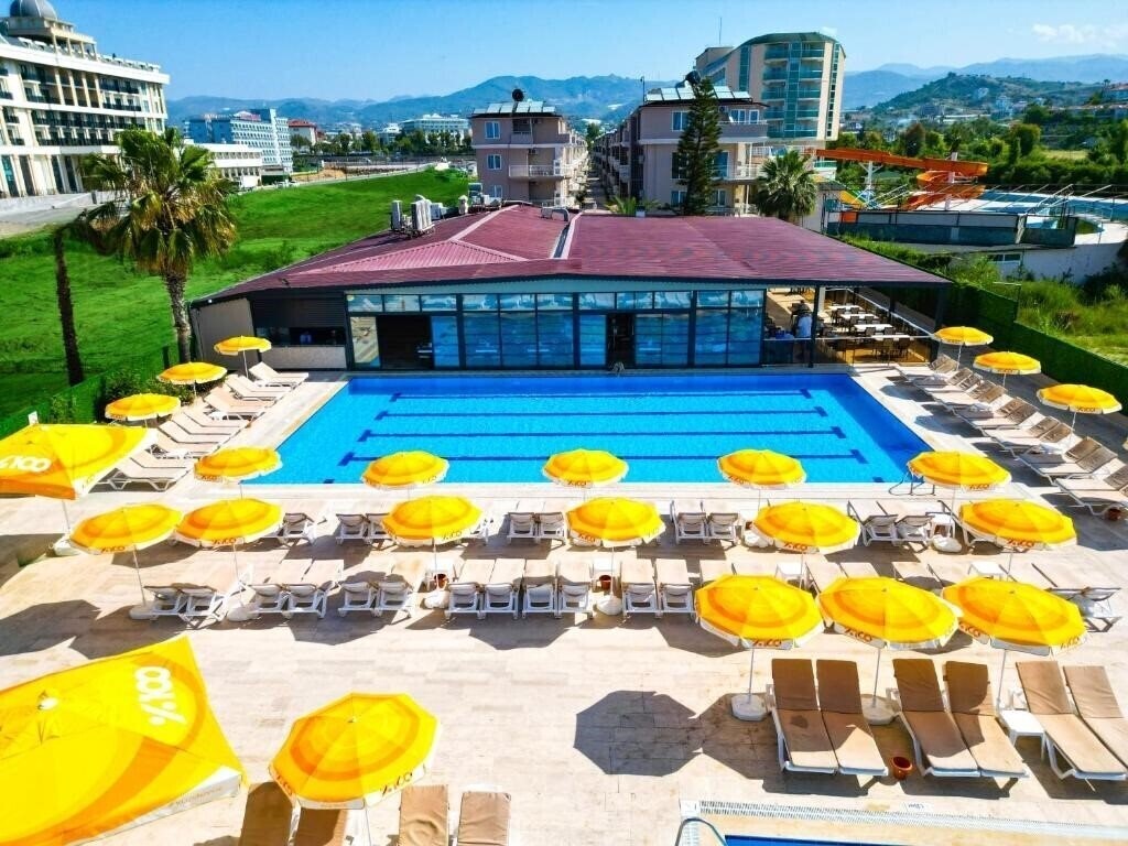 Отель Club Wasa Holiday Village (ex. Larissa Holiday Beach Club, Coralis Sun Queen Beach Hotel, Aska Sun Queen Beach Hotel, Sun Queen Beach) 4*
