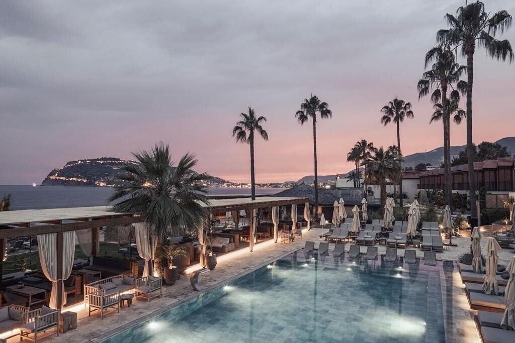 Готель Day One Beach Resort & SPA (ex. Club Hotel Banana, Banana Hotel, Banana Star, Banana Otel) 4*