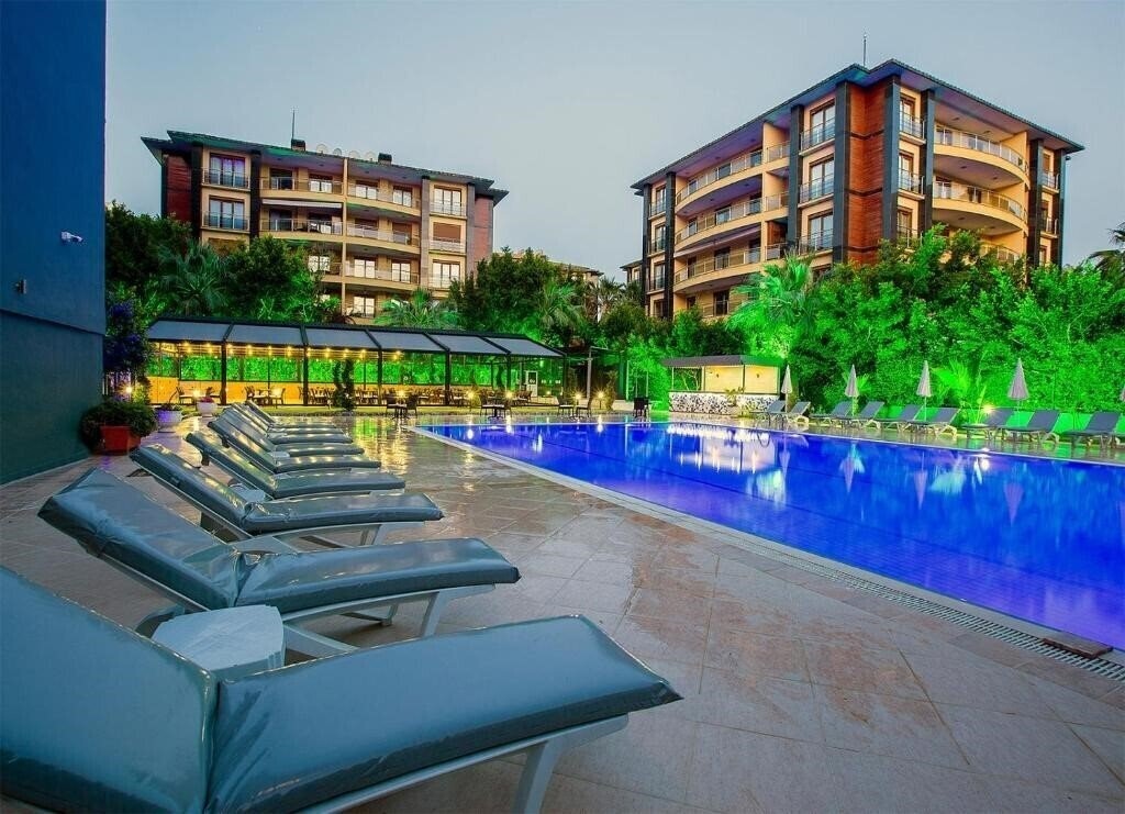 Отель Grand Alisa Hotel (ex. Royalisa Hotel, Grand Soydan Hotel) 3*