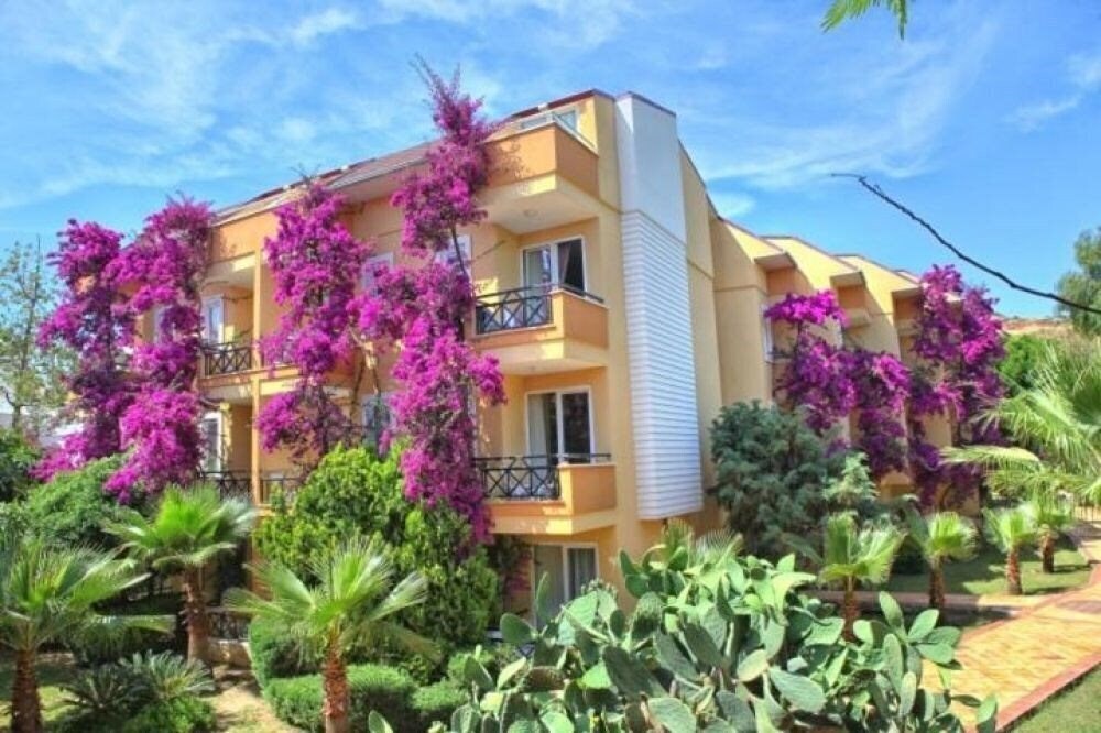 Фото Club Dizayla Hotel 4*