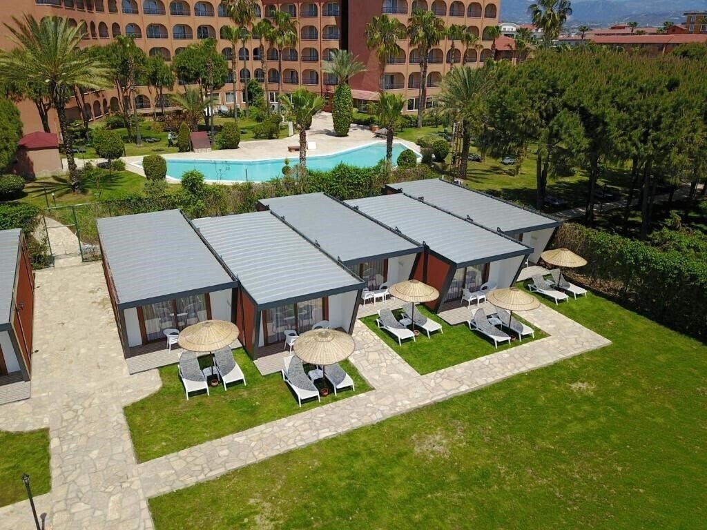 Зображення Club Turtas Beach Hotel 4*