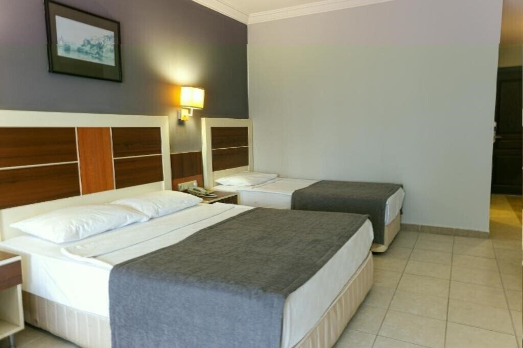 Фото Kaila Krizantem Hotel (ex. Krizantem Hotel) 4*