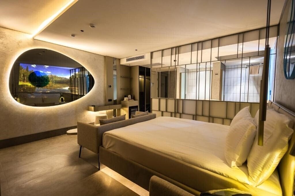 Фото Four Hills Hotel (ex. Akberlin Hotel, Ak Berlin) 3*