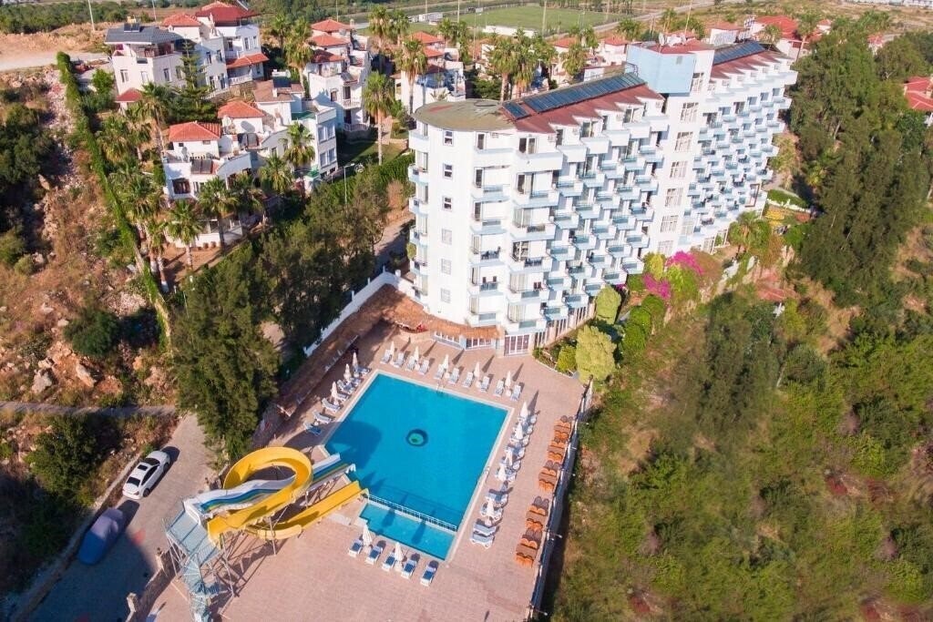 Готель Club Sun Paradise Hotel 3*