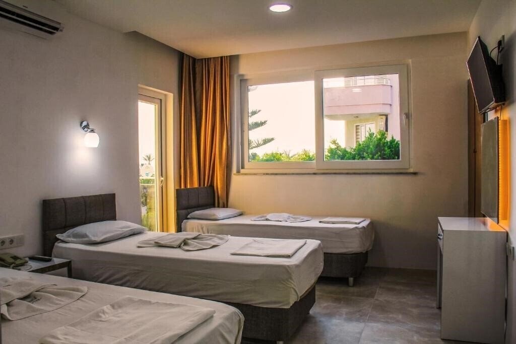 Фото Aysev Hotel 2*