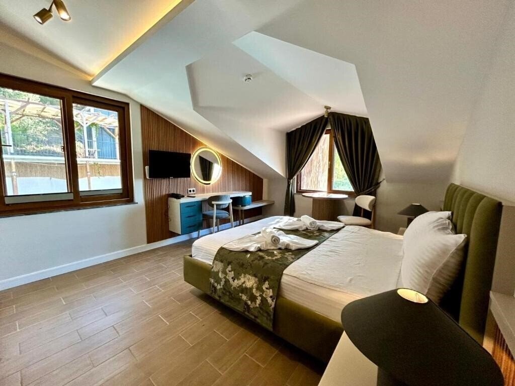 Фото Castello By Mediterra Butik Hotel 3*