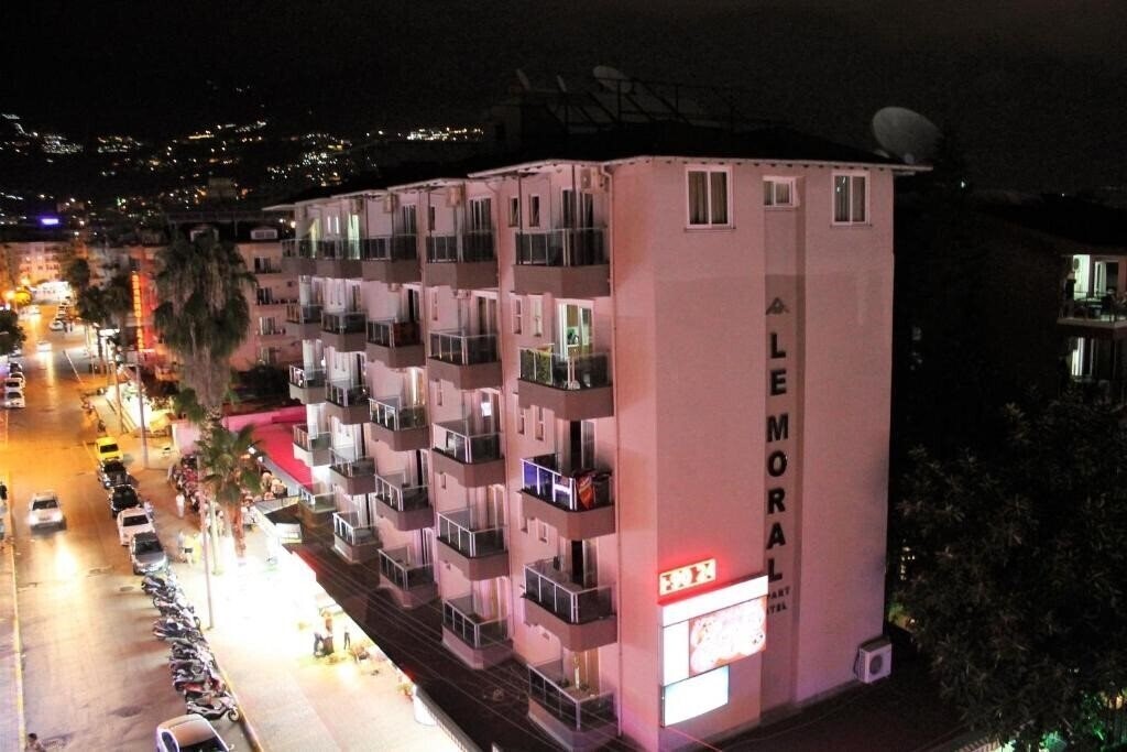 Картинка Lemoral Apart Otel 3*