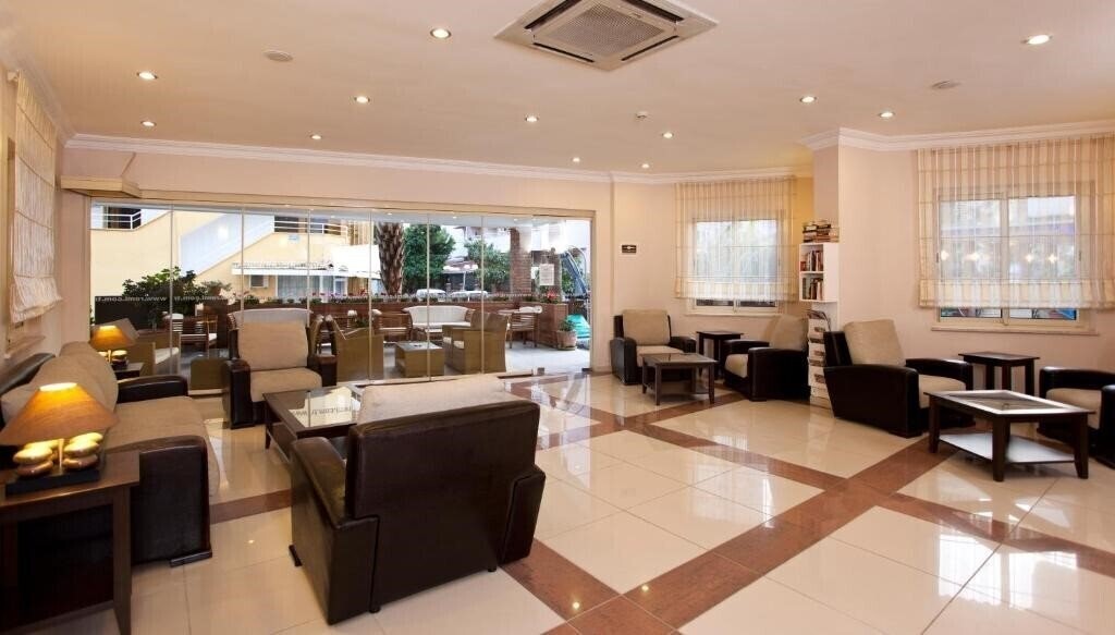 Фотографія Remi Hotel 4*