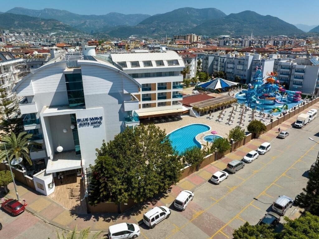 Фотография Blue Wave Hotel (ex. Blue Wave Suite Hotel, Bluewave Suite Hotel) 4*