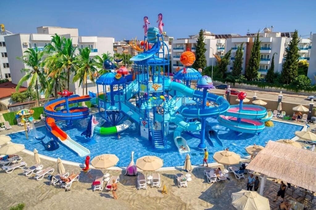 Фотография Blue Wave Hotel 4*