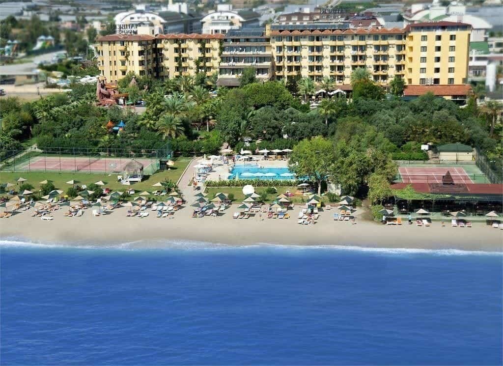 Готель MC Mahberi Beach Hotel 4*