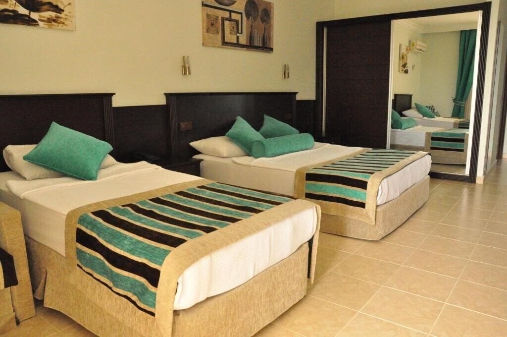 Фотографія Kleopatra Royal Palm Hotel 4*