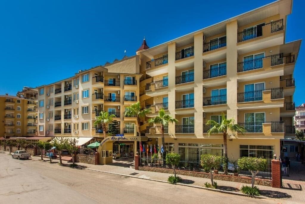Готель Kleopatra Royal Palm Hotel 4*