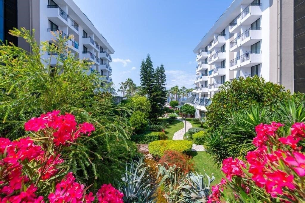 Изображение Meryan Hotel 5*