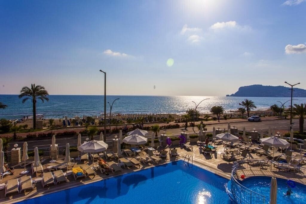 Зображення White Gold Hotel & SPA 4*