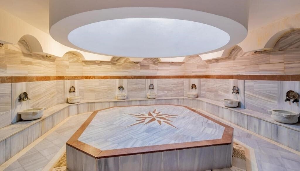 Фото Holiday Garden Resort 5*