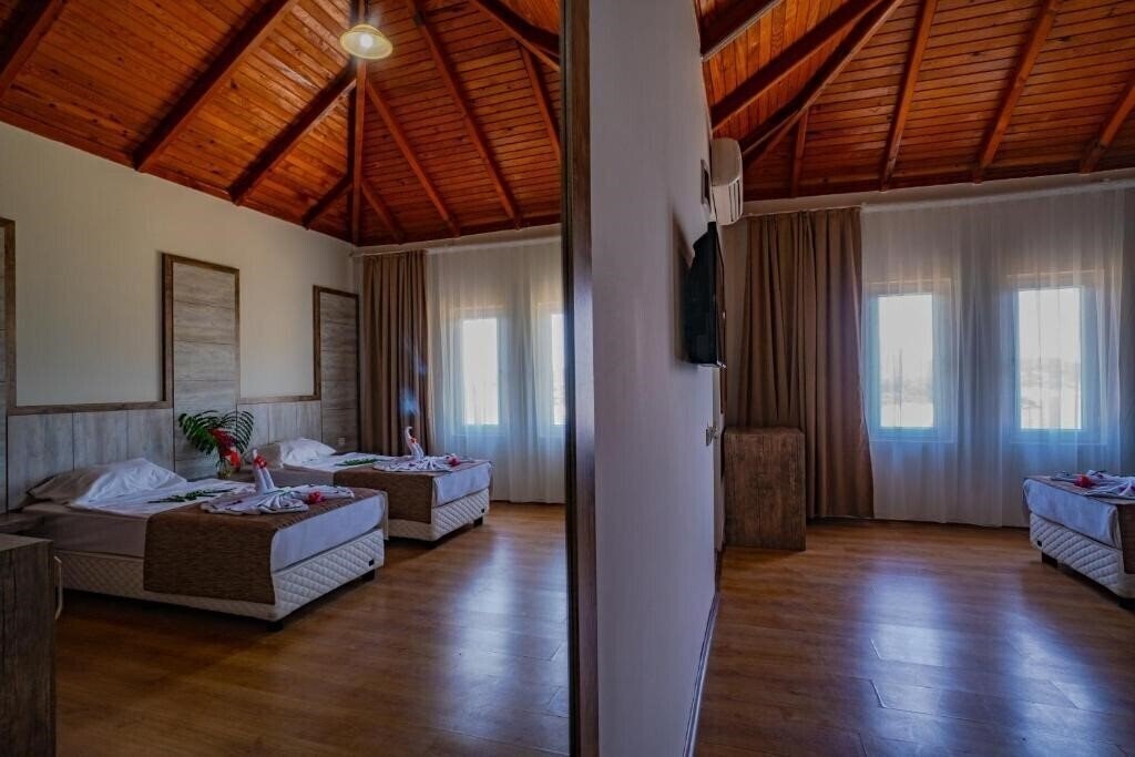 Senza Garden Holiday Club — тури в готель Senza Garden Holiday