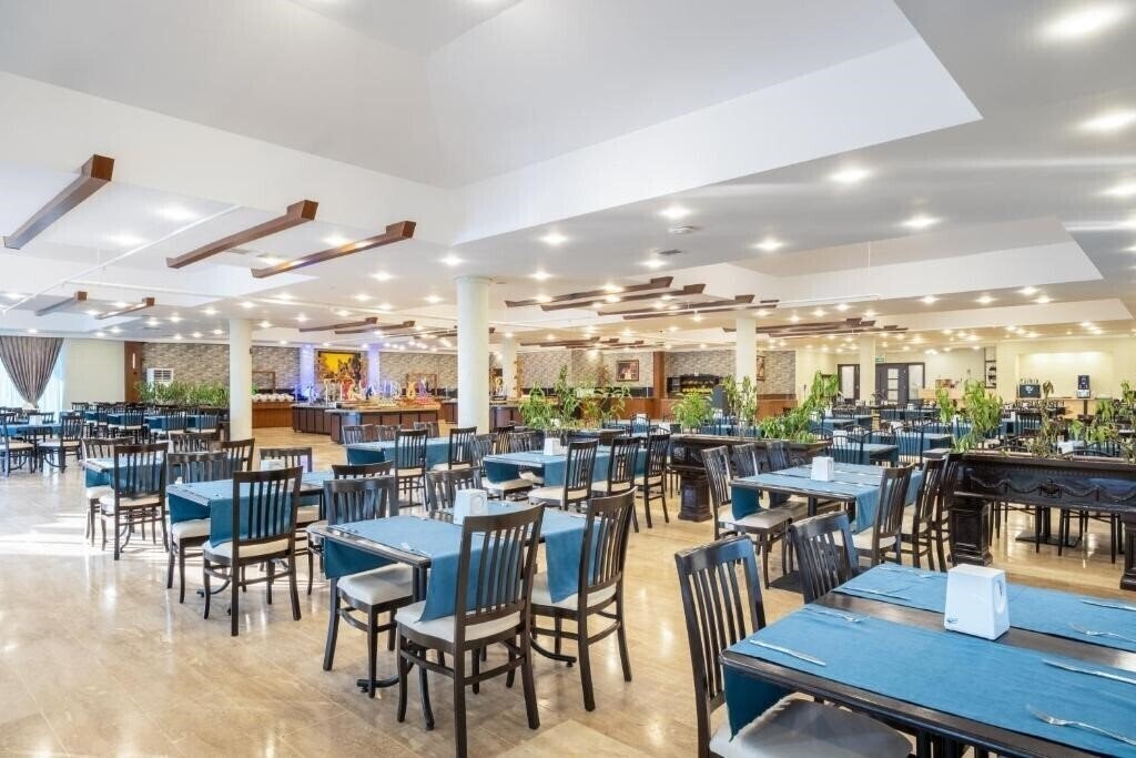 Изображение Senza Sunset Beach Hotel (ex. Sunset Beach Hotel, Taluyka Sunset Beach Hotel) 4*