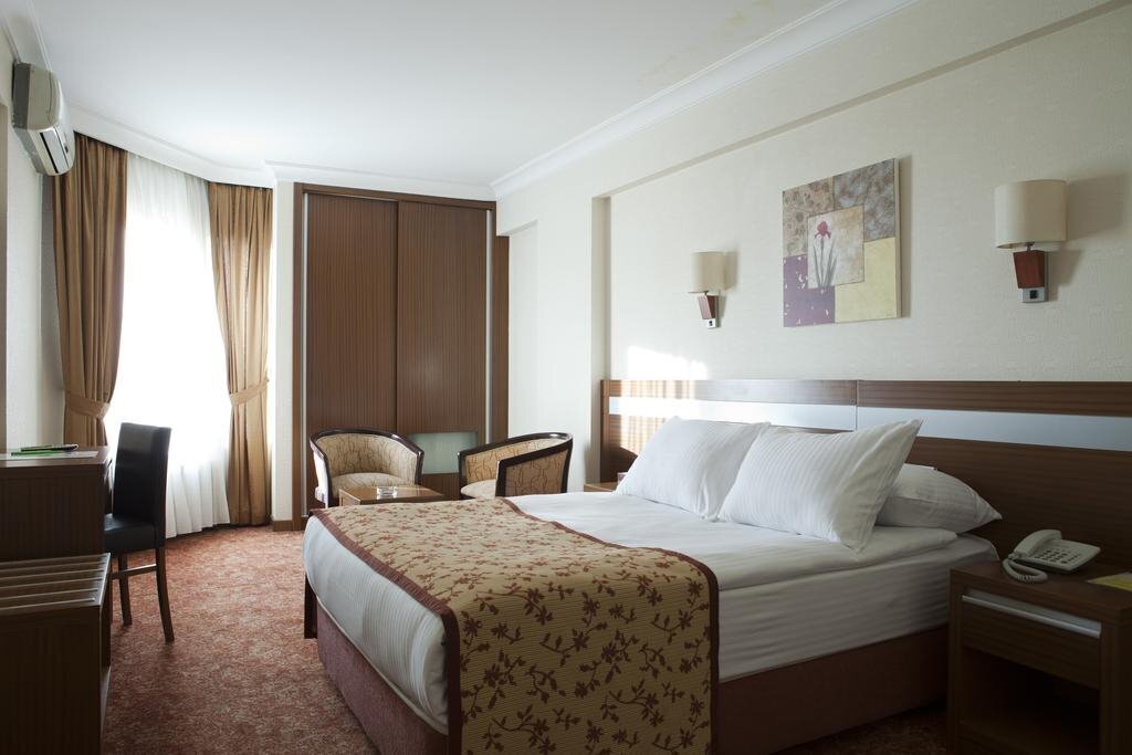 Готель Atalay Hotel 4*